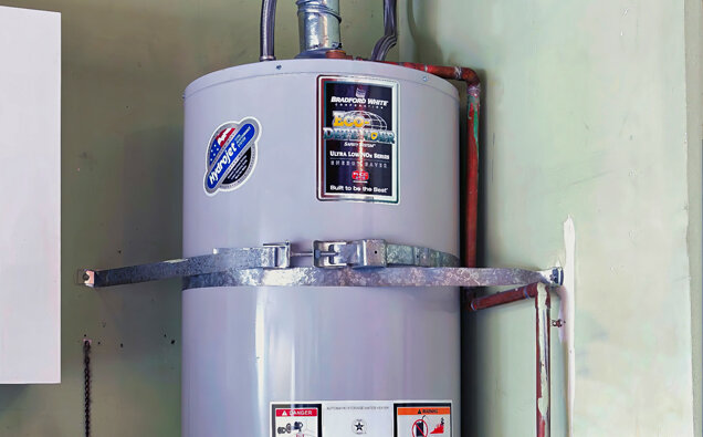 https://brentwoodhotwater.com.au/uploads/2025/06/gas-hot-water-system-30845.jpg