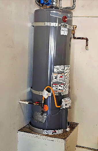 https://brentwoodhotwater.com.au/uploads/2025/06/hot-water-95452.jpg