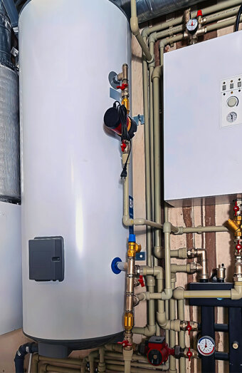 https://brentwoodhotwater.com.au/uploads/2025/06/hot-water-installs-34383.jpg