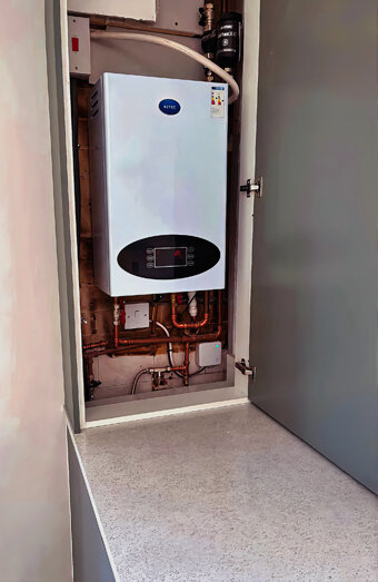 https://brentwoodhotwater.com.au/uploads/2025/06/instant-hot-water-systems-44293.jpg